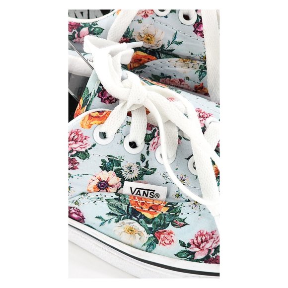 VANS Floral Print Lace Up Canvas Sneakers Unisex - Picture 5 of 12